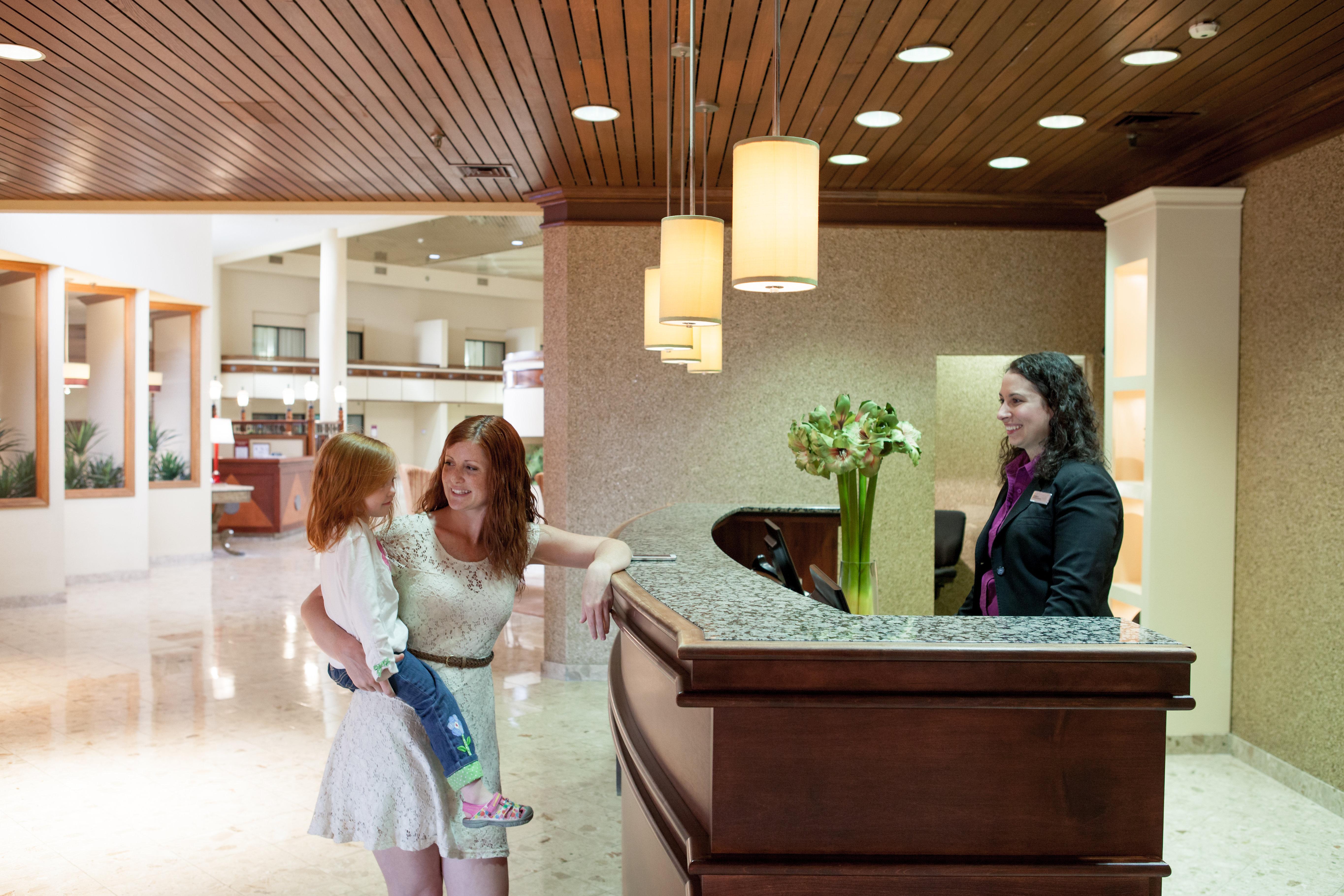 Crowne Plaza Hotel Hickory By Ihg Εξωτερικό φωτογραφία