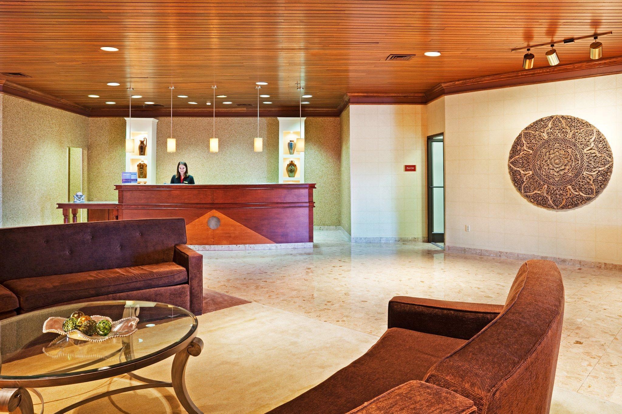 Crowne Plaza Hotel Hickory By Ihg Εξωτερικό φωτογραφία