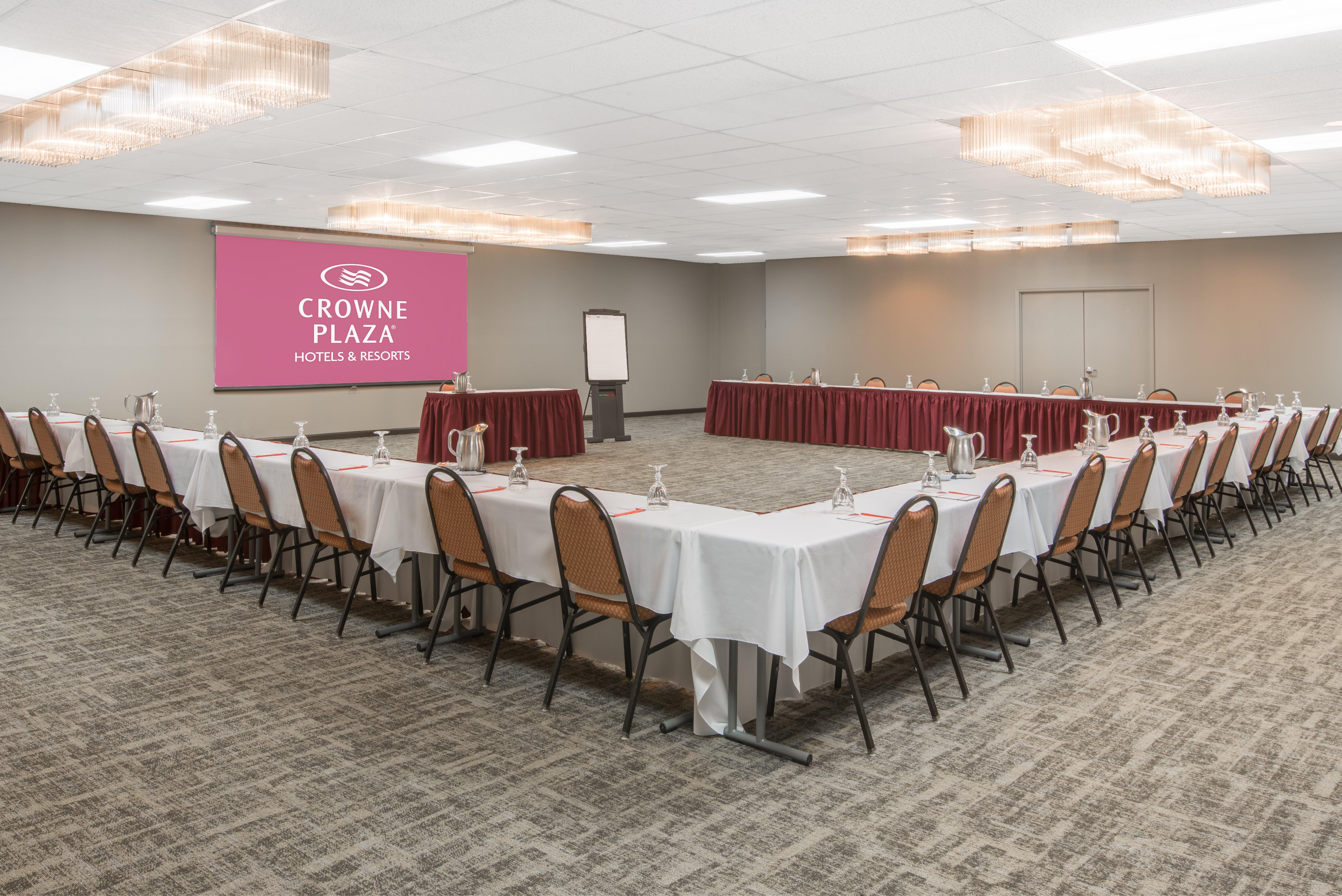 Crowne Plaza Hotel Hickory By Ihg Εξωτερικό φωτογραφία