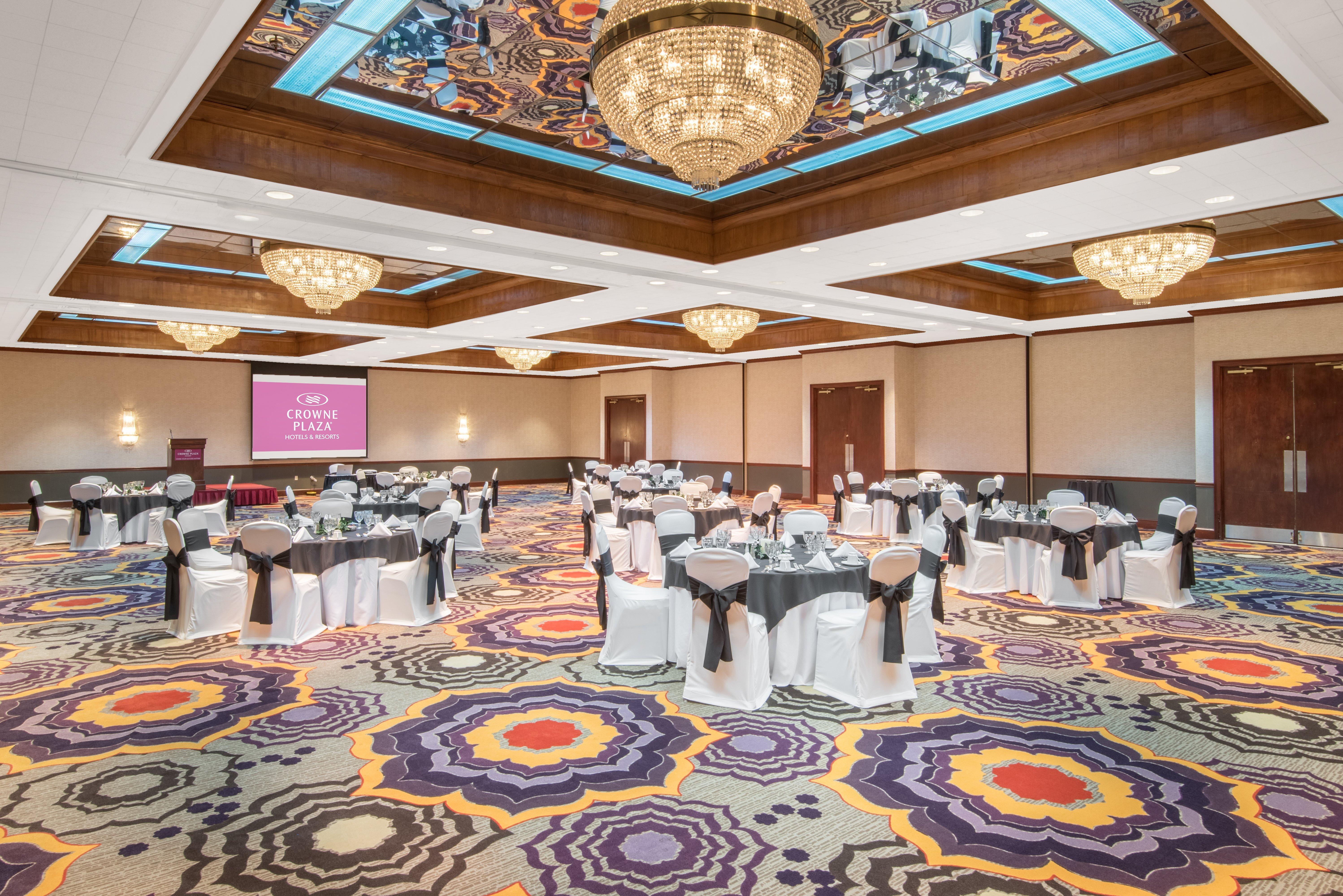 Crowne Plaza Hotel Hickory By Ihg Εξωτερικό φωτογραφία