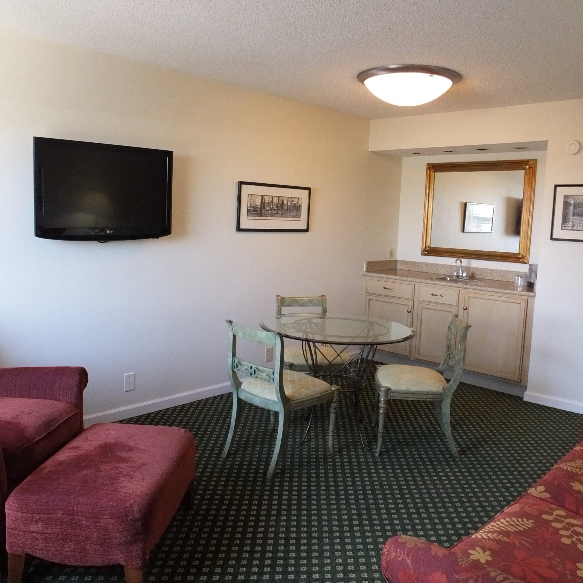Crowne Plaza Hotel Hickory By Ihg Εξωτερικό φωτογραφία