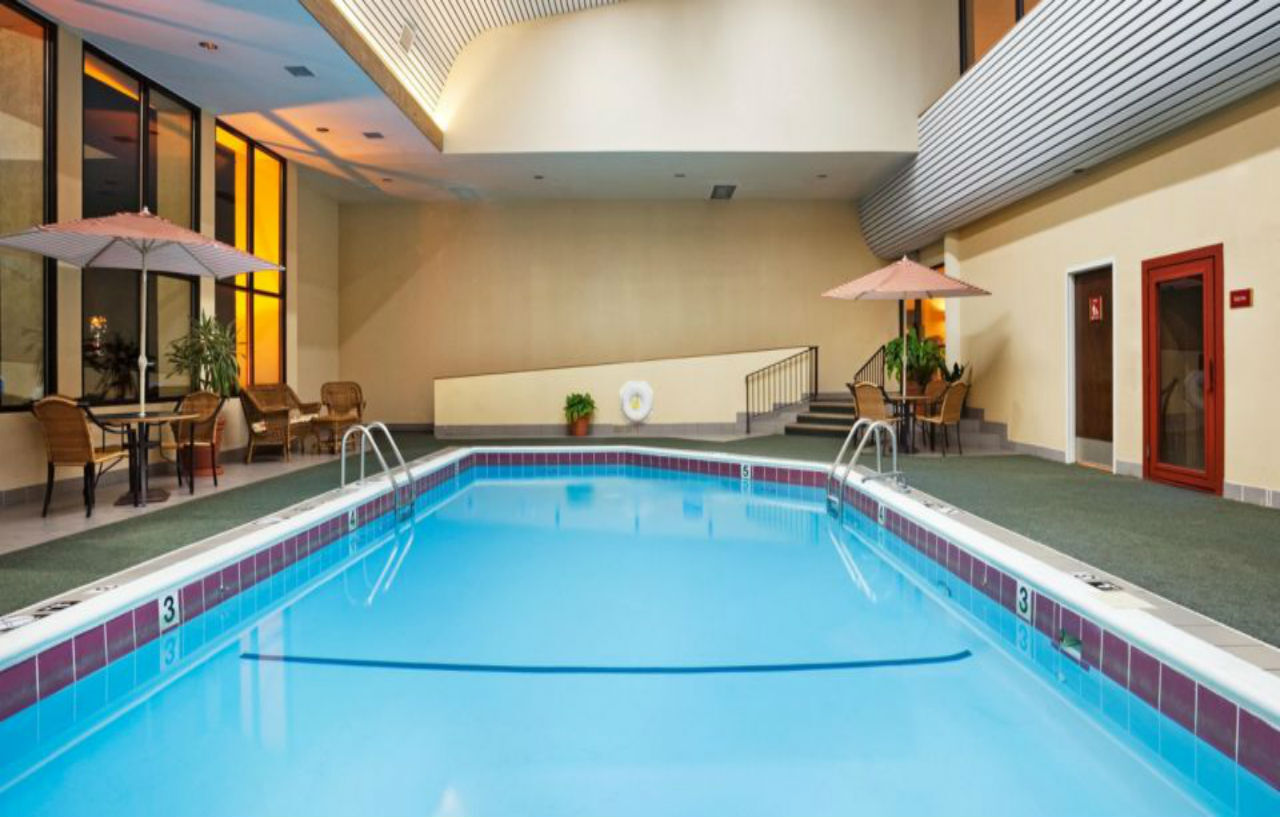 Crowne Plaza Hotel Hickory By Ihg Εξωτερικό φωτογραφία